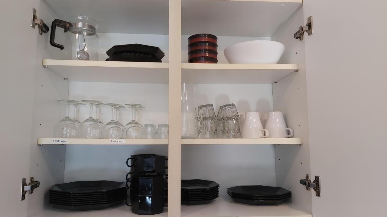 Ruim Familie Chalet Tot 4 Personen Op De Veluwe Bungalowpark De Kern 푸텐 외부 사진